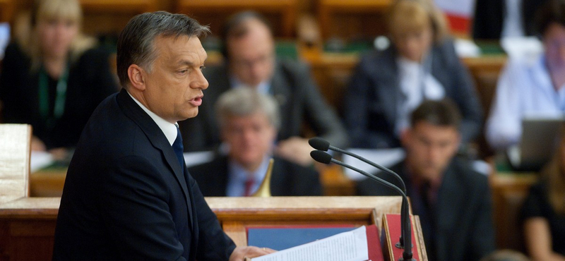 Orbán kétharmadossá tenné a nyugdíjtörvényeket