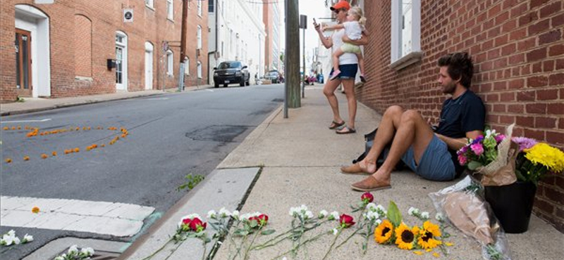 Charlottesville-i erőszak: szépíteni próbálja a Fehér Ház Trump nyilatkozatát