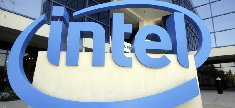 Újabb szörnyeteget csinált az Intel, itt a 48 magos processzor