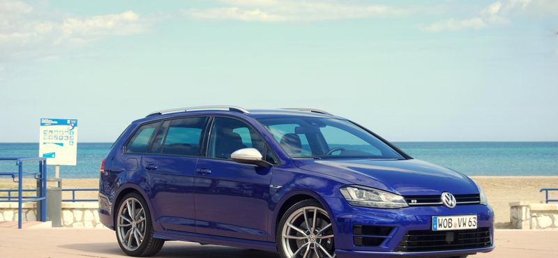 Vicc, hogy unalmas a kombi – Menetpróbán a 300 lóerős Golf R Variant