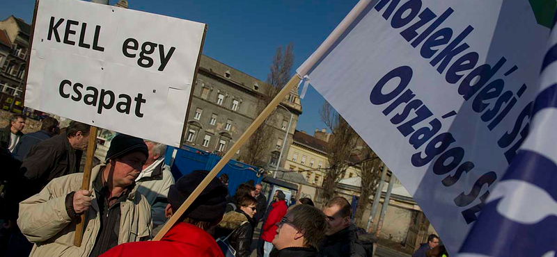 Tüntetnek a BKV-sok: Orbánt is meglátogatják