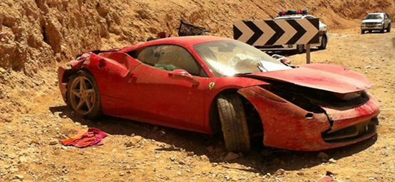 Ferrari 458 Italiát zúztak le Izraelben - fotók