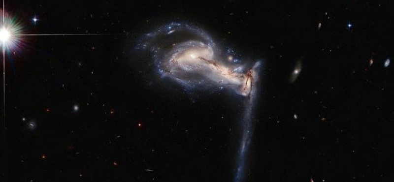 A Hubble lefotózta három galaxis „ölre menő” küzdelmét, és ez a mi sorsunkat is jelezheti