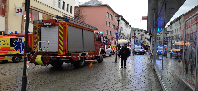 Gyalogosokat gázolt el egy kamionos Passau belvárosában