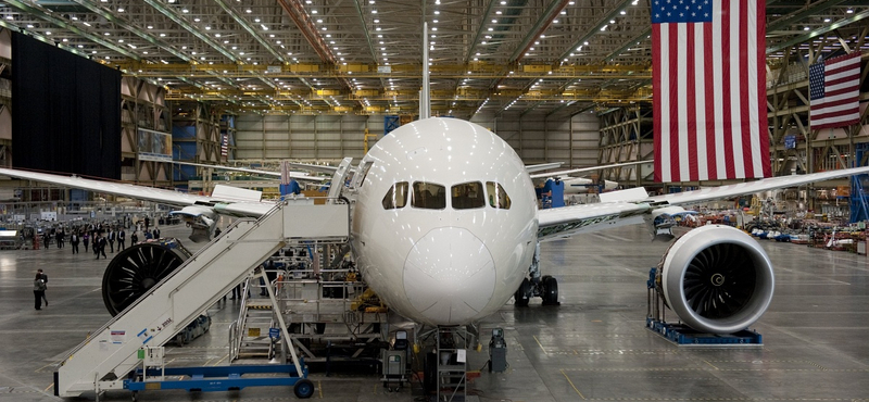 A levegőben tesztelné a Dreamliner akkumulátorát a Boeing