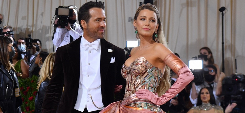 Úgy tűnik, megszületett Blake Lively és Ryan Reynolds negyedik gyereke