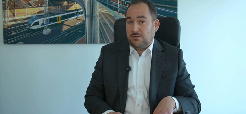 Magyarország-szerte ellenőrzi a vasúti sorompókat a Siemens a hétvégi összeomlás után