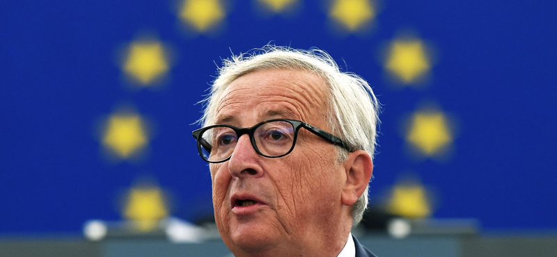 Juncker üzent Romániának, hogy az ország „erős embere” is meghallja