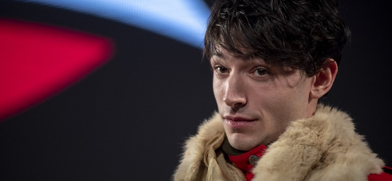 Eltűnt az az édesanya és három gyereke, akiket Ezra Miller fogadott be