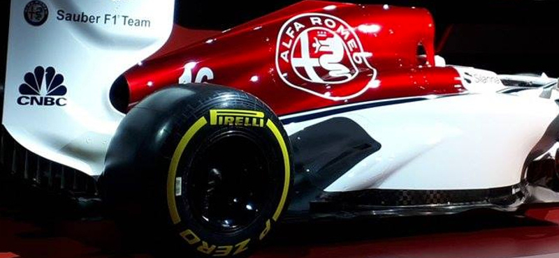 Máris itt az első 2018-as F1-autó: fotókon az Alfa Romeo