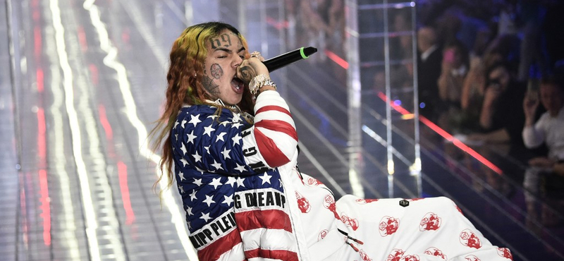 Kórházba került Tekashi 6ix9ine, miután megverték egy edzőteremben