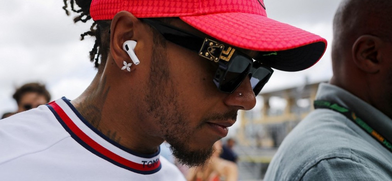 Lewis Hamilton a depressziójáról beszélt