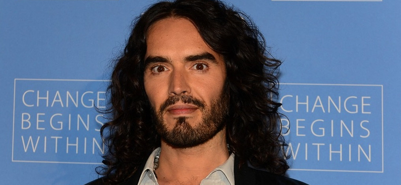 Buddhista volt, most keresztény lett a nemi erőszakkal vádolt Russell Brand