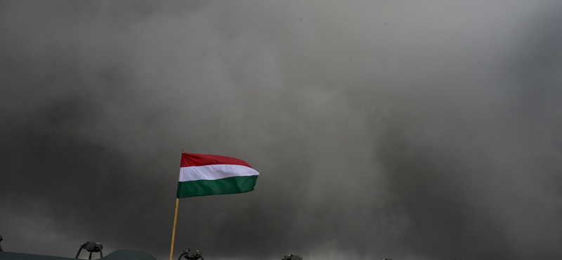 Bajban vannak a frontérzékenyek