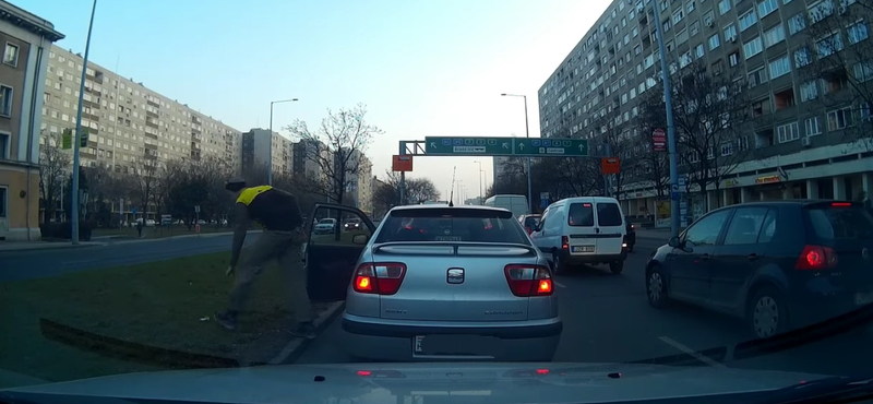 Magyar autós oktatja a világot, hogyan kell hasznosan tölteni az időt a dugóban – videó