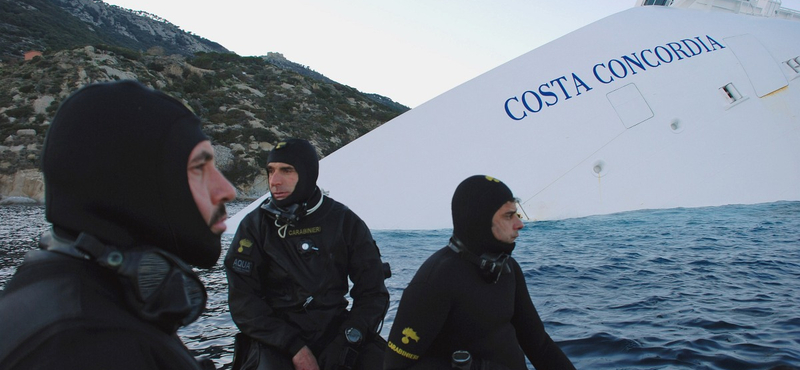 Costa Concordia: azonosították egy fiatal perui pincérnő holttestét