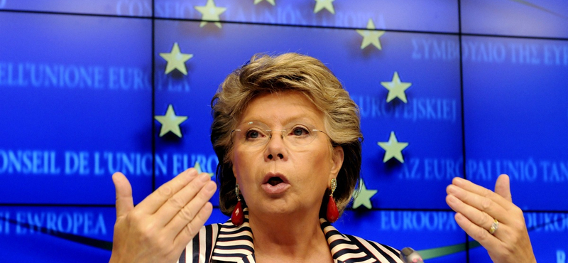 Viviane Reding: Felszólítom a Néppártot, hogy rakja ki Orbánt és a Fideszt