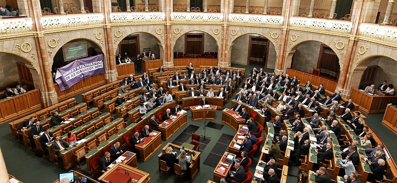 Jövő héten szavazhatnak az Alkotmánybíróság új elnökéről és Polt Péter utódjáról