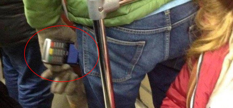 Rémhír vagy valóban nagy a baj? Tényleg lophatnak a zsebben tartott érintős bankkártyánkról?