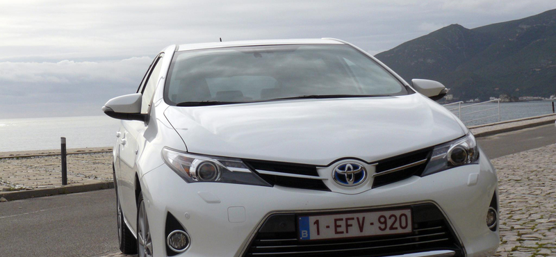 Az elnök kérésére - Toyota Auris menetpróba