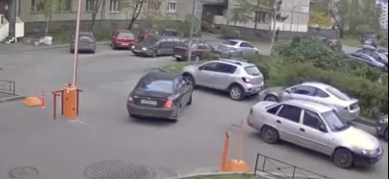 El akarták vontatni a lerobbant autót, de bár ne tették volna – videó