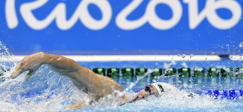 Kozma Dominik továbbjutott, Bernek ismét csalódást okozott 200 gyorson