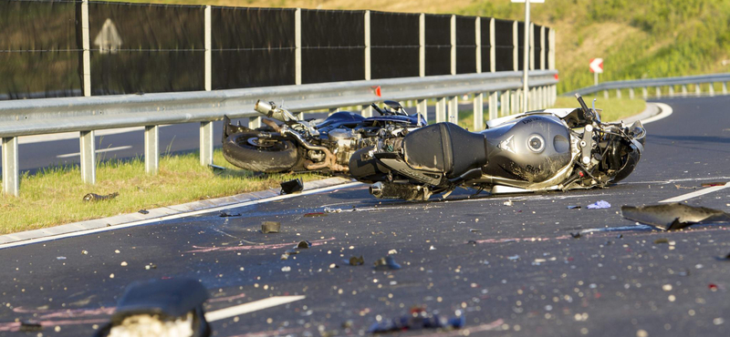 Fotók a zalai halálos motorbaleset helyszínéről