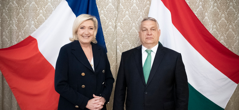 Orbán azért nem volt a Kossuthon, mert a szélsőjobbos Marine Le Pennel tárgyalt