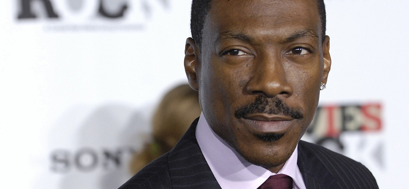 Ez ám a családi fotó: együtt karácsonyozott Eddie Murphy mind a tíz gyerekével