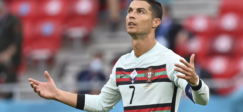 Megmutatták Cristiano Ronaldo alig két hónapos kislányát