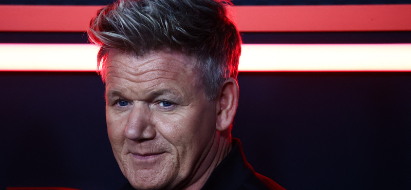 "Viseljetek sisakot!" - csúnyán megsérült egy biciklibalesetben Gordon Ramsay