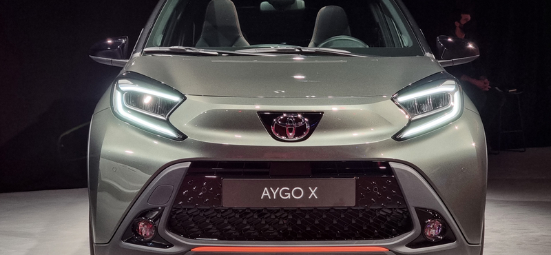 Beültünk a legkisebb Toyota szabadidő-autóba, az új Aygo X-be