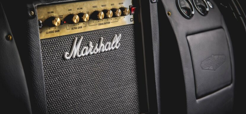 Gitárosok álomautója a Marshall és a Mini házasítása