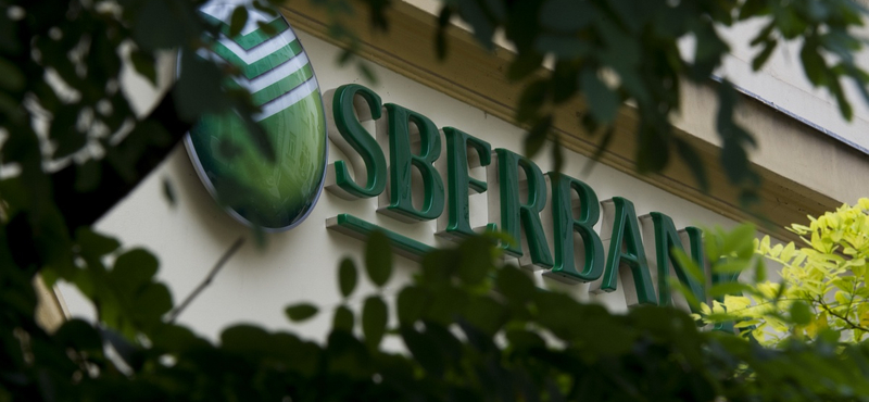 Mire számíthatnak a magyar Sberbank ügyfelei, kinyitnak-e még a fiókok a bankszünnapok után?