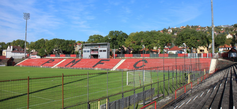 Ne bánkódjunk a pécsi leállás miatt, így is lesz elég csodastadion az alsóbb osztályokban