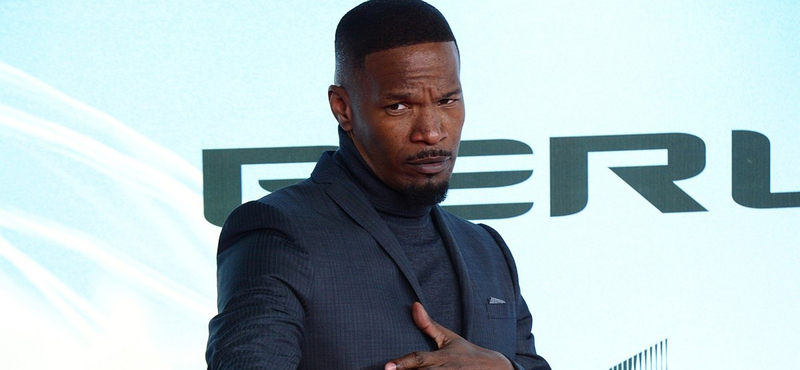 Jamie Foxx kórházba került egy forgatásról