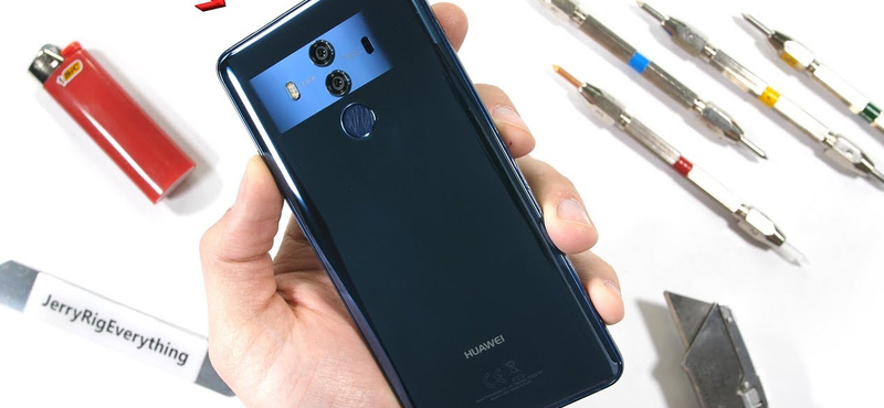 Nézzük, mennyire bírja a strapát a Huawei legjobb telefonja – videó