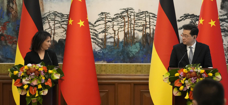 Peking kiakadt, hogy a német külügyminiszter lediktátorozta Hszi Csin-pinget