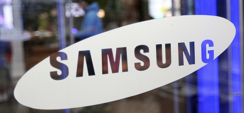 Durranthatja a pezsgőt a Samsung, ömlött a pénz a céghez 2020-ban