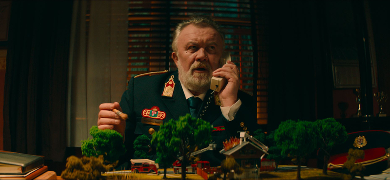 Csuja Imrével, Pokorny Liával és Scherer Péterrel jön a magyar karácsonyi film