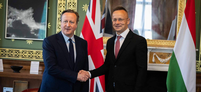 Szijjártó David Cameron brit külügyminiszterrel tárgyalt: menekültkérdésben egyetértés van, Ukrajna ügyében nincs