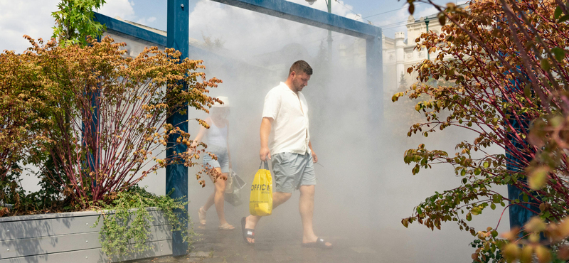 És akkor fél Európa a Hősokk terén nyaral