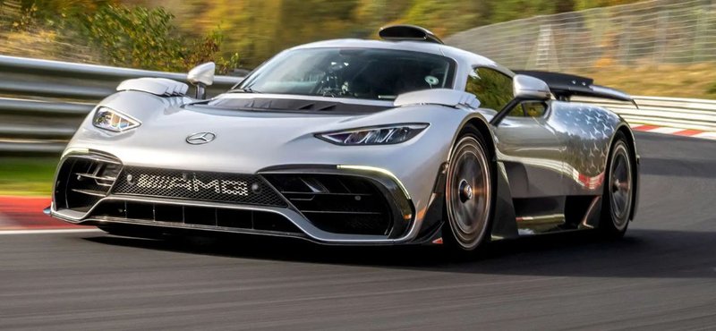 Alig lassabb versenypályán a Mercedes-AMG One, mint egy Forma–1-es autó