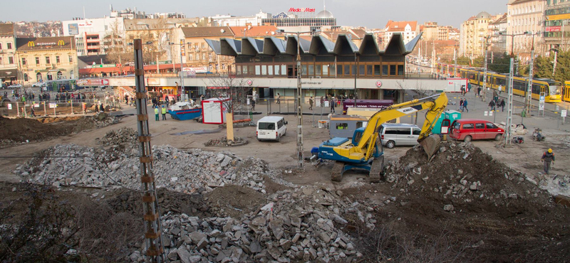 Még találhatnak emberi maradványokat a Széll Kálmán téren