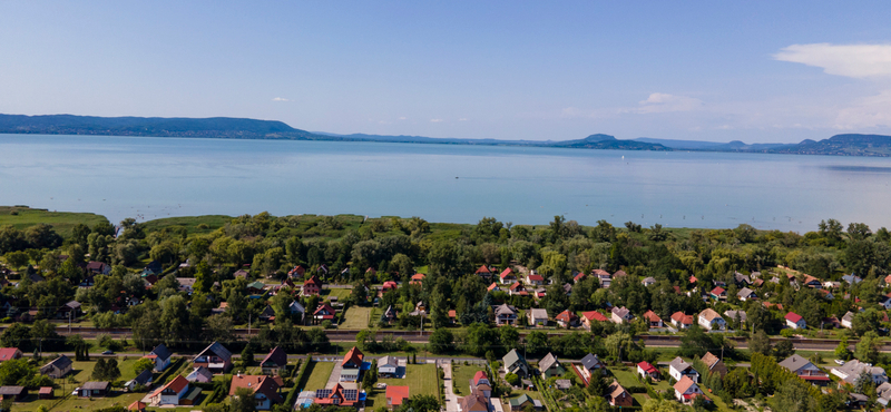 Balatoni panorámás szőlőiket féltik a dörgicseiek Mészárosék mellett