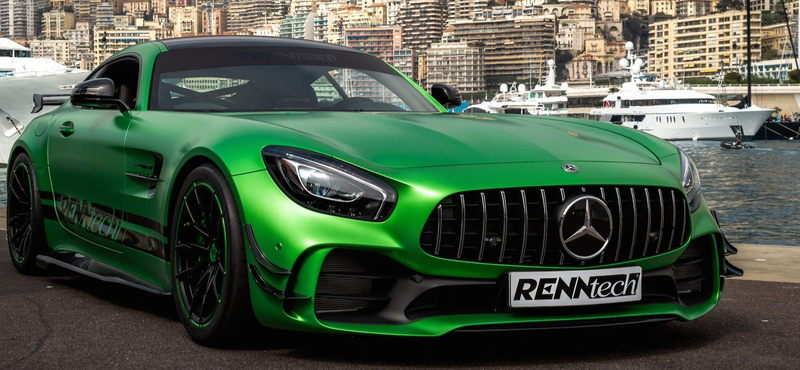 825 lóerős a Mercedes-AMG GT R kicsit megtuningolt nehézbombázója