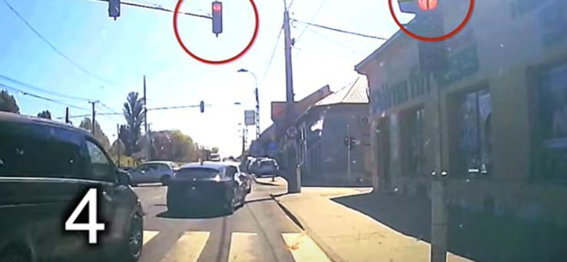 Mintha ott sem lenne, úgy mennek át a piros lámpán az autósok az Üllői úton – videó