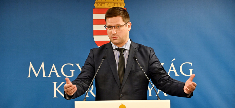 Gulyás Gergely hosszas mantrázással bizonygatta, miért győzött a kormány az Alkotmánybíróságon