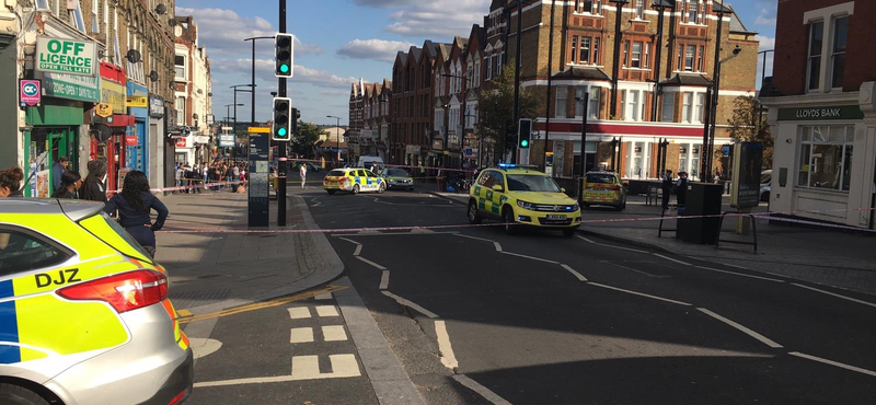 Fényes nappal lőttek le egy férfit Londonban