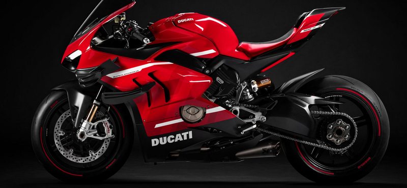 Mindent maga mögé utasít a Ducati legújabb közúti sportmotorja